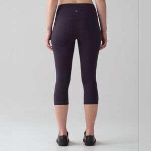 Lululemon Align Crop *19" Black Grape 2